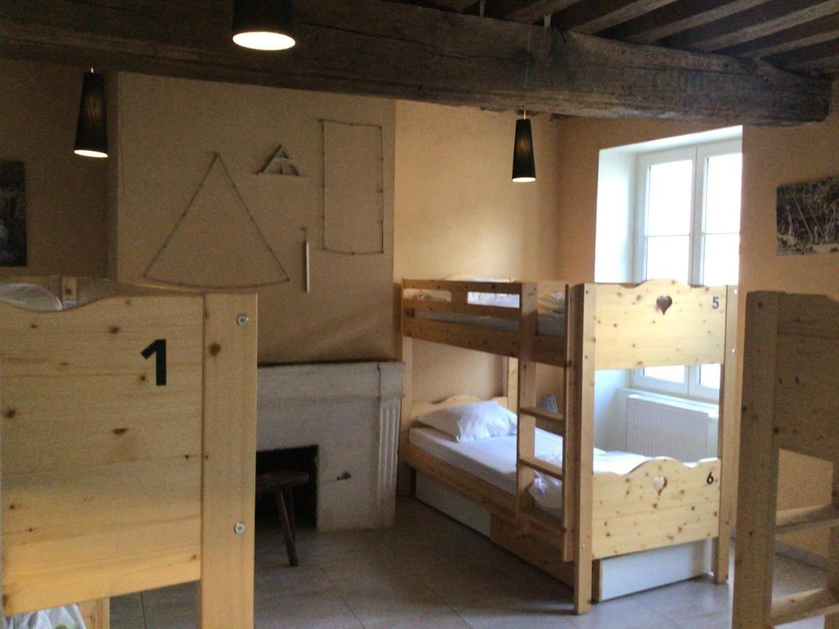 L'Auberge De Треньи Экстерьер фото